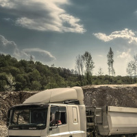 curtain side truck trailer